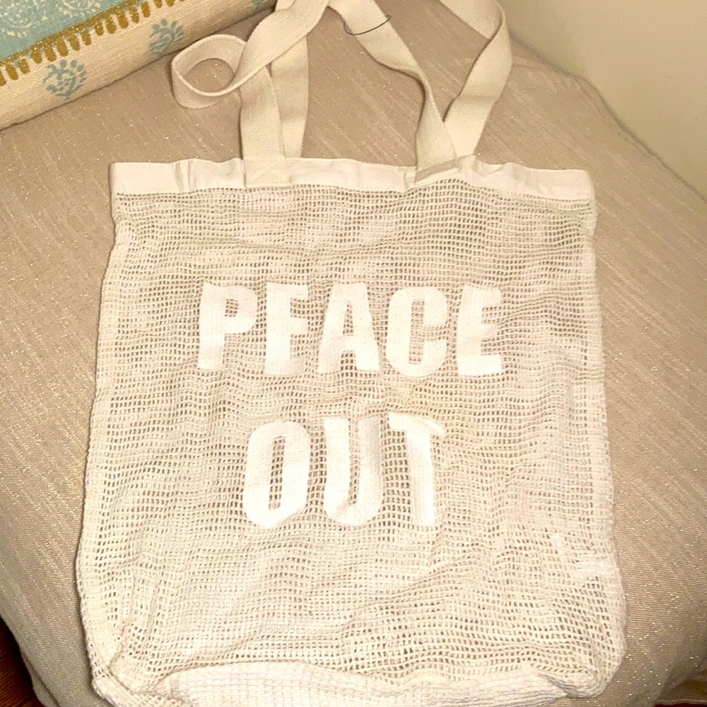 New Urban Outfitters Peace Out Shopper Tote